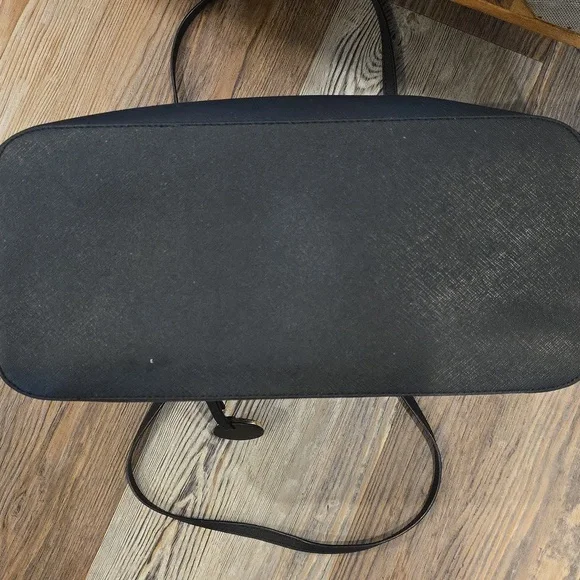 Michael MICHAEL KORS LARGE ZIPPERED TOTE - Picture 8 of 11